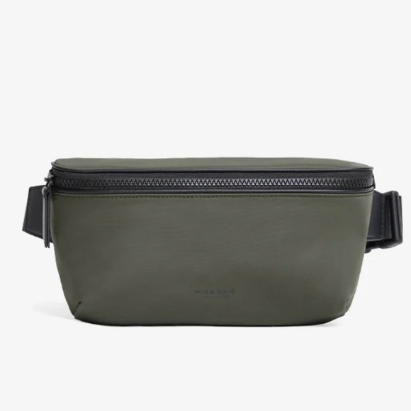 NWOT MINA BAIE Roe Belt Bag Nylon